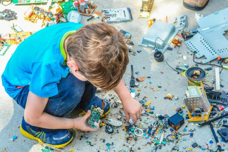 10 Quotes About LEGO Building to Inspire Your Creativity